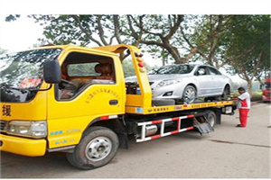 玉溪附近24小时汽车拖车服务热线