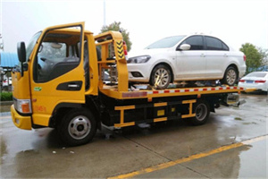 玉溪附近拖车救援24小时服务热线